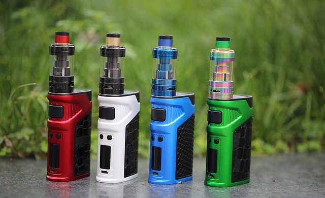 Beli Vape Online, Yang Sampai Kotak Makan Bekas Nasi Padang: 5 Pengalaman Beli Vape Paling Absurd Sepanjang Karier Vaping Saya